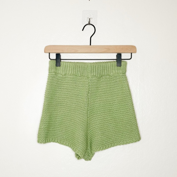 Princess Polly Julianna‎ Shorts Green Knit High Waist Shorts XS - Picture 2 of 7